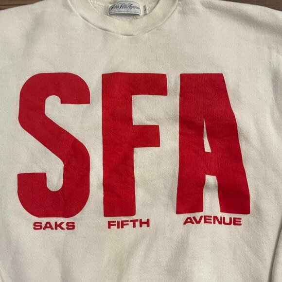 Vintage 1990s Saks Fifth Avenue white and red crewneck sweatshirt - Picture 2 of 4